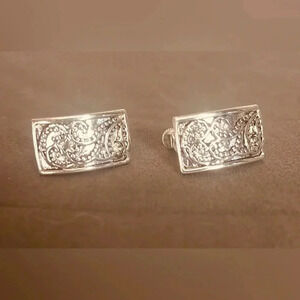 Vintage Signed NAPIER Silvertone Oblong screw back Earrings